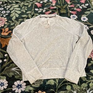 Lululemon Crop crew sweatshirt size 4